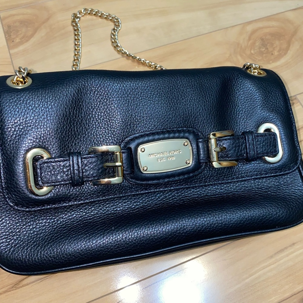 Authentic Mk Handbag/Shoulder Bag - image 4